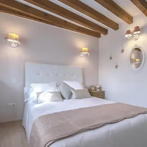 https://la-casa-del-trnsito.besthotelstoledo.com